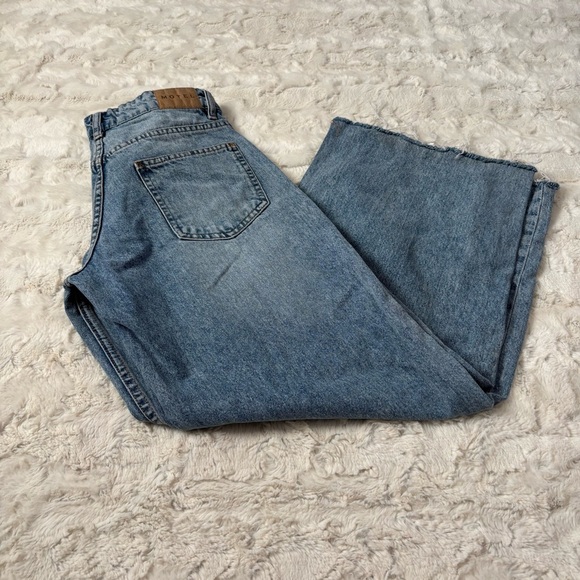 Motel Women's Size 26 Blue Wide Leg Jeans - Picture 1 of 5